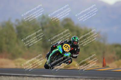 media/Sep-24-2022-CVMA (Sat) [[a45f954247]]/Race 14 Amateur Supersport Open/